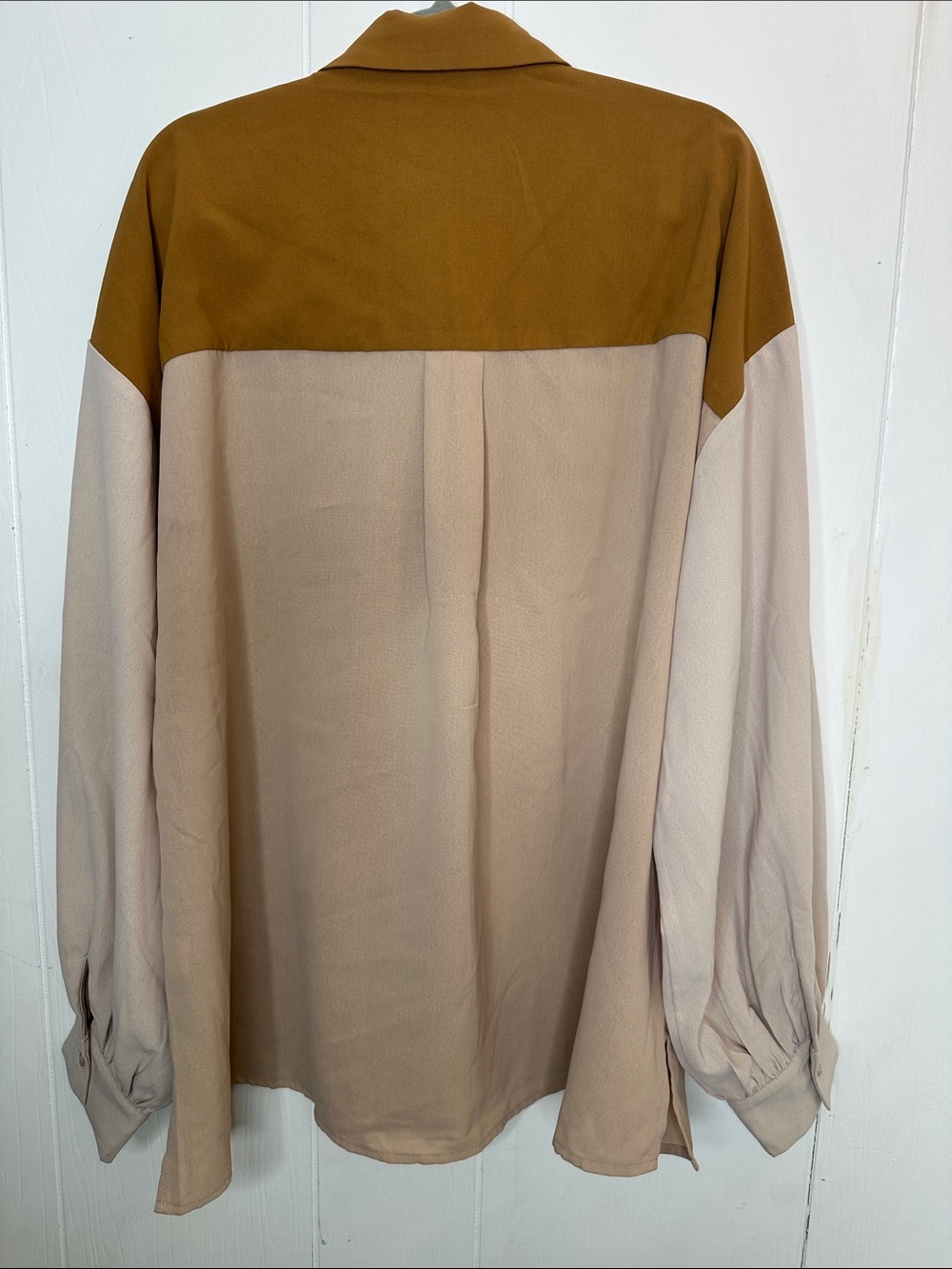 Andree Colorblock Button-Down Shirt in Brown and Beige - Picture 7 of 10